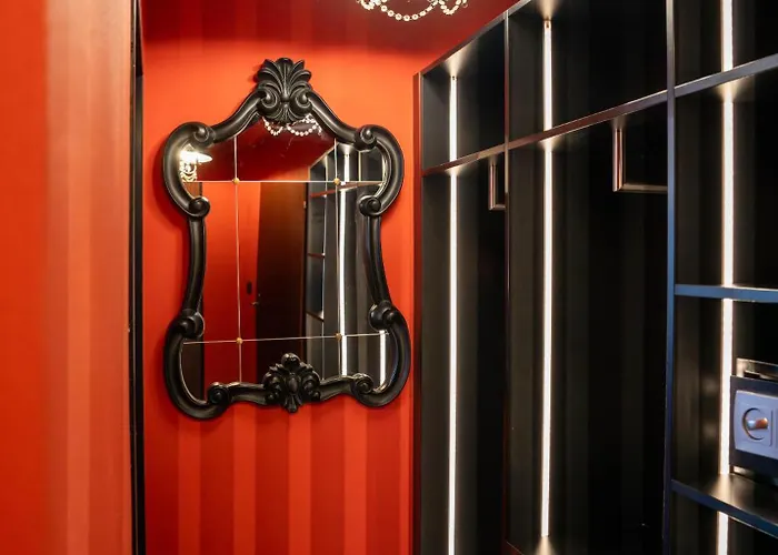 Hotel Urania