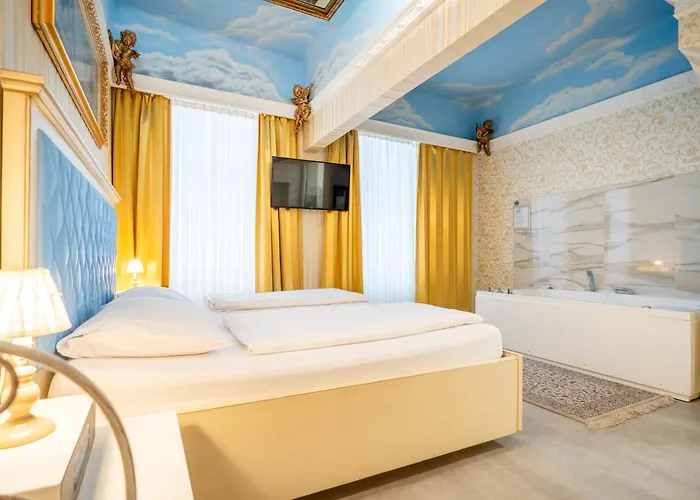 Hotel Urania 3*