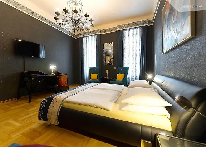 Urania 3*