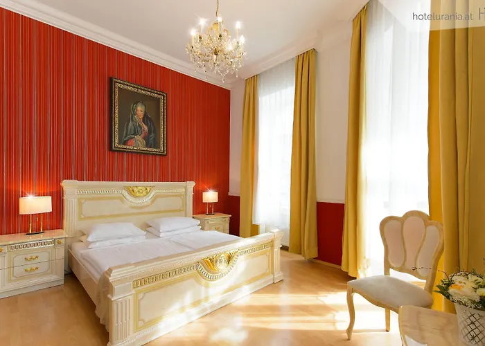 Urania Hotel