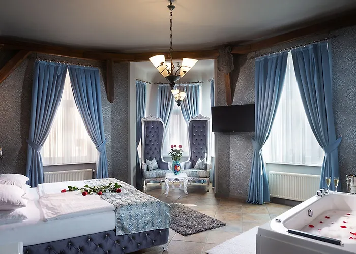 Urania 3*